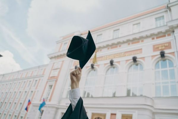 Photo by RUT MIIT on Unsplash.com