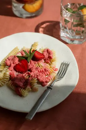 ปกนิยาย ร้านอาหารสื่อรัก