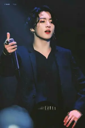 ปกนิยาย Replay : ถ่านไฟเก่าของนายซุปตาร์ (Jungkook x You)