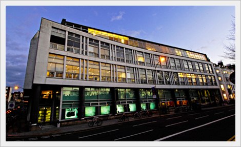 เจาะลึกสถาบัน : มหาวิทยาลัย Brighton ในเมืองริมทะเล @UK