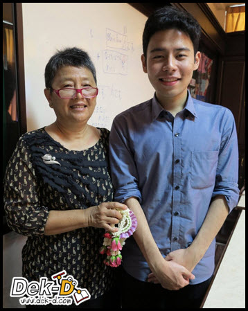 เผยโฉม 8 เด็กเทพตัวจริง!! คะแนนสูงสุดแอดมิชชั่น 57 เผยโฉม 8 เด็กเทพตัวจริง!! คะแนนสูงสุดแอดมิชชั่น 57