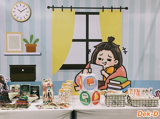 ชวนชม! ภาพบรรยากาศงาน Dek-D’s TCAS Fair ที่บูธ Writer จุดนัดพบของเหล่านักอ่าน-นักเขียนชาวเด็กดี! ชวนชม! ภาพบรรยากาศงาน Dek-D’s TCAS Fair ที่บูธ Writer จุดนัดพบของเหล่านักอ่าน-นักเขียนชาวเด็กดี!