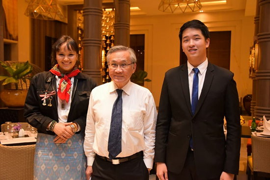 'ดัฟฟี่' สาวอเมริกันที่ติดใจชีวิตในรั้วจุฬาฯ จนยอมมาอยู่ไทยคนเดียวตั้งแต่อายุ 17 'ดัฟฟี่' สาวอเมริกันที่ติดใจชีวิตในรั้วจุฬาฯ จนยอมมาอยู่ไทยคนเดียวตั้งแต่อายุ 17