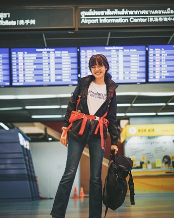 ชีวิตสุดขีดของ ‘พลอย’ อดีตสาวเนิร์ดที่ผันตัวเป็นสายลุยเพื่อค้นหาตัวเองหลังเรียนจบ! ชีวิตสุดขีดของ ‘พลอย’ อดีตสาวเนิร์ดที่ผันตัวเป็นสายลุยเพื่อค้นหาตัวเองหลังเรียนจบ!