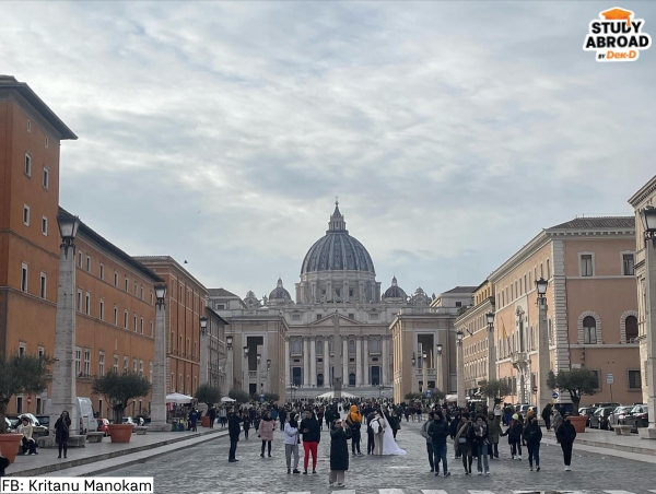 Vatican City, Basilica Of St Peter. 