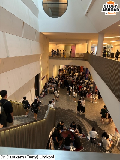 งาน Student Life Fair ที่แต่ละ CCA จะมาออกบูธ