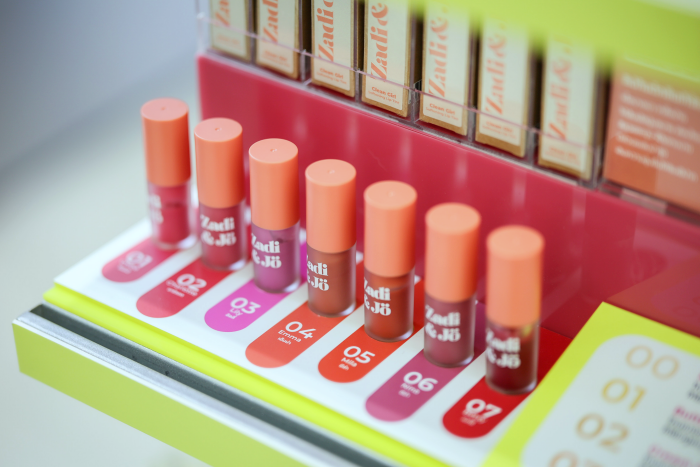 Clean Girl Softening Lip Tint Clean Girl Softening Lip Tint